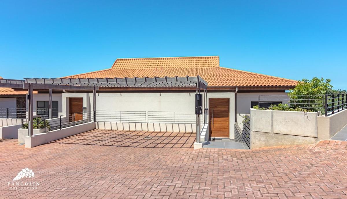 Oceans Edge 17, Zimbali Estate By Euphoric Leisure * Ballito